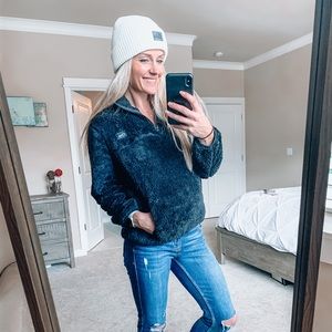 ZYIA Black Teddy 1/4 Zip Pocket Jacket